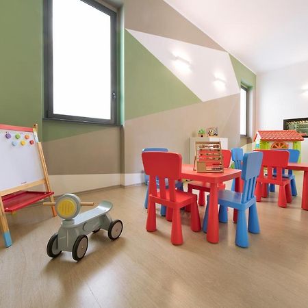 Hotel Residence Laigueglia Free Parking Екстер'єр фото