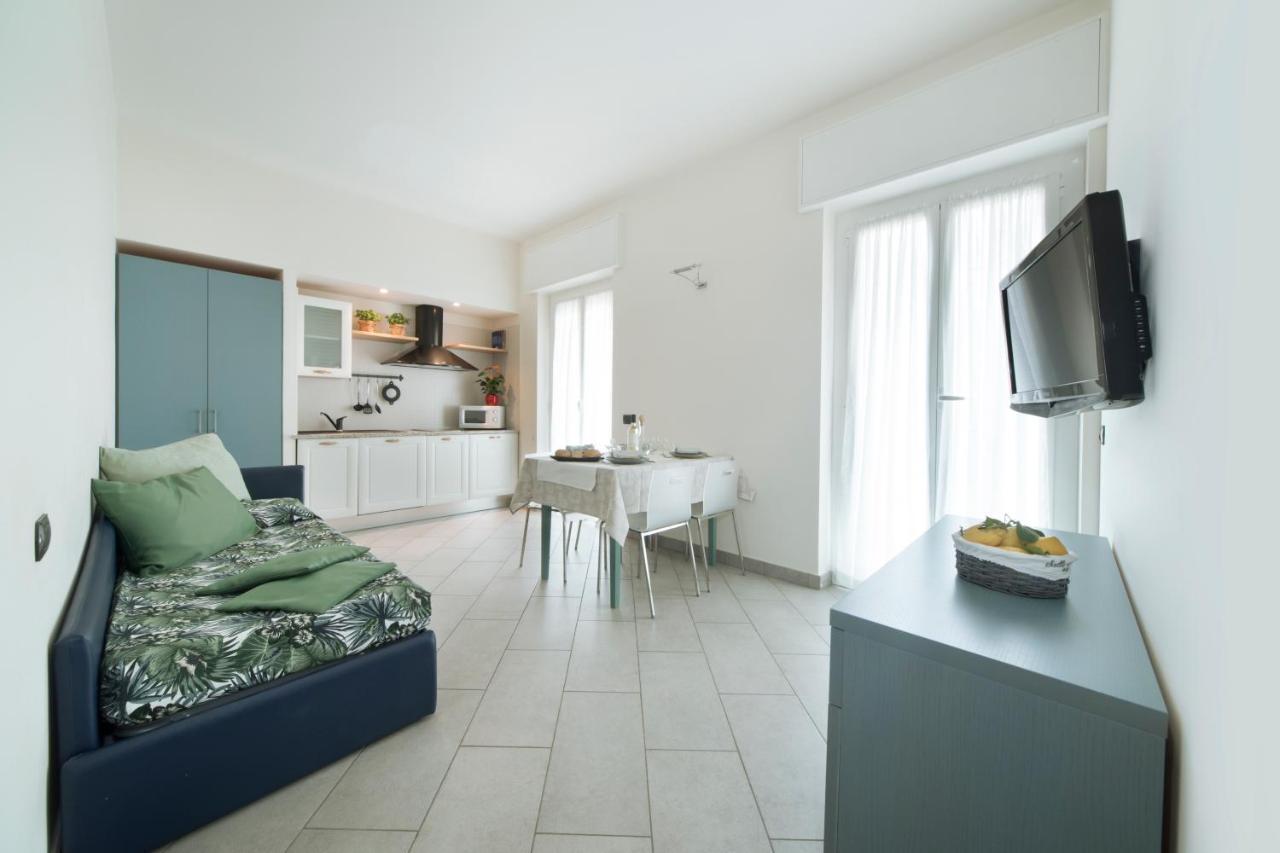 Hotel Residence Laigueglia Free Parking Екстер'єр фото