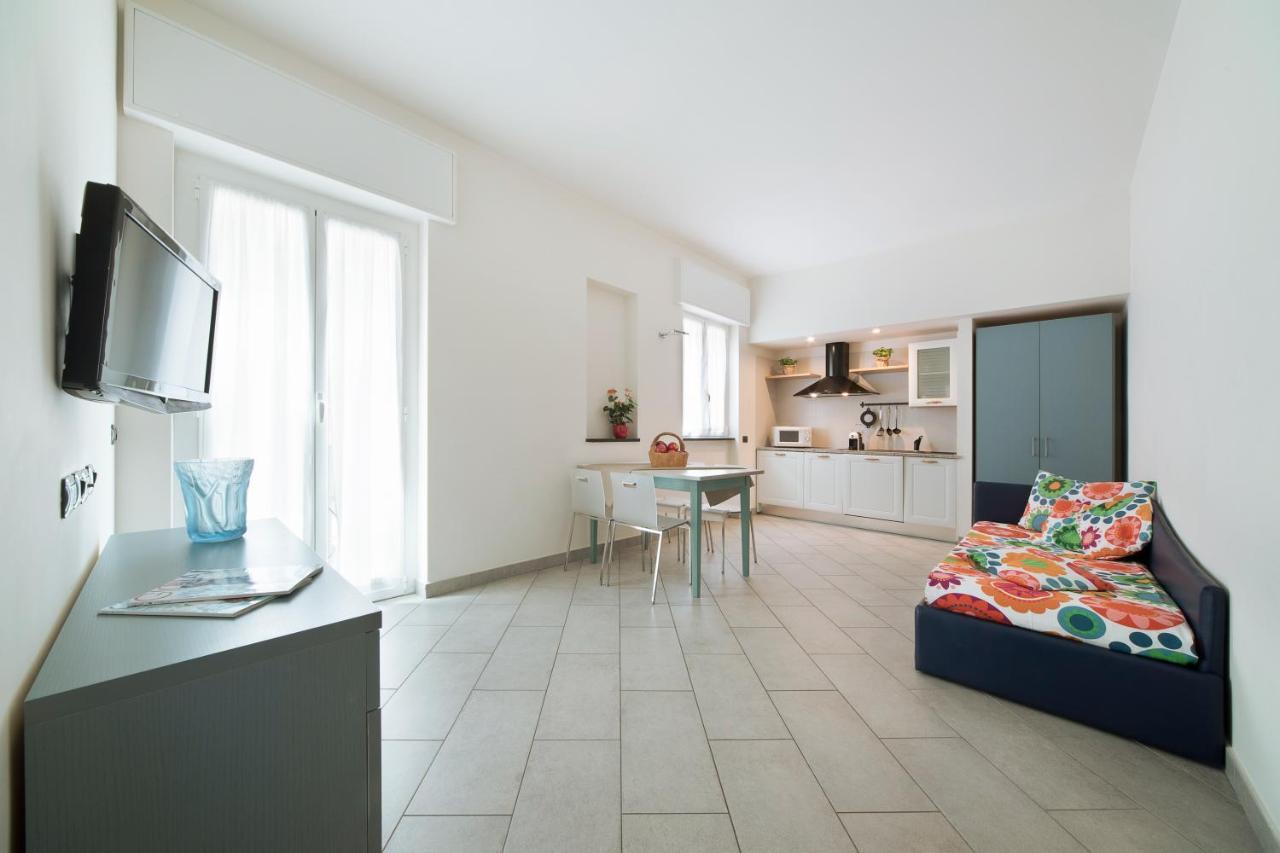 Hotel Residence Laigueglia Free Parking Екстер'єр фото