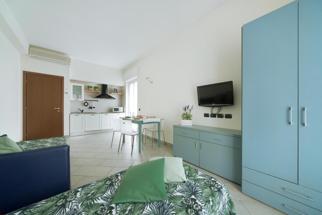 Hotel Residence Laigueglia Free Parking Екстер'єр фото