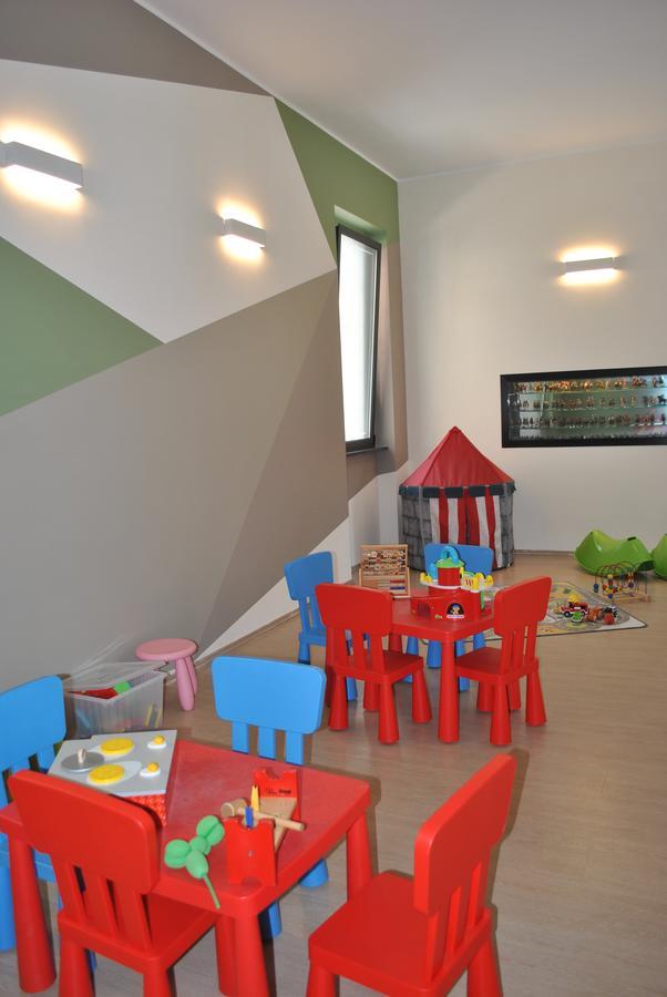 Hotel Residence Laigueglia Free Parking Екстер'єр фото